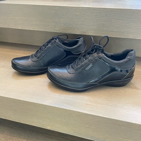 Aetrex Holly Lace Up Oxford in Wide Width in color Black **NEW IN BOX** - Picture 8 of 8